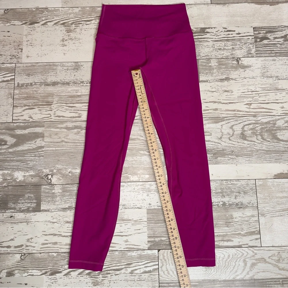 Lululemon High-Rise Leggings Size 4 Magenta Purple‎ Yoga Athletic Pants